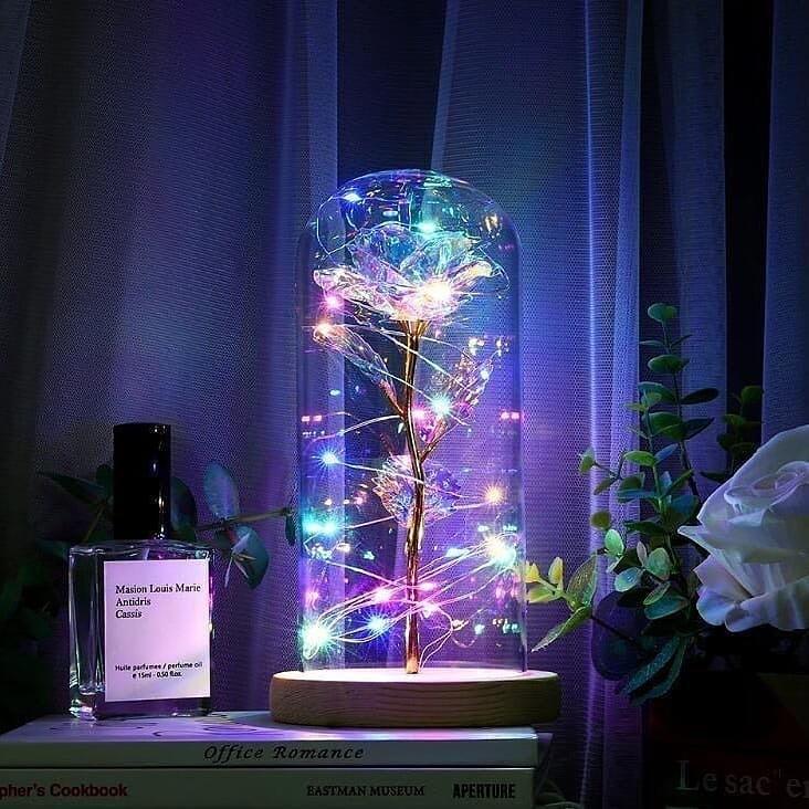 🌹 Rosa Love LED – Rosa Encantada na Cúpula de Vidro