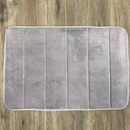 .  🛁 Tapete Antiderrapante Super Absorvente – Conforto e Praticidade para o Seu Banheiro